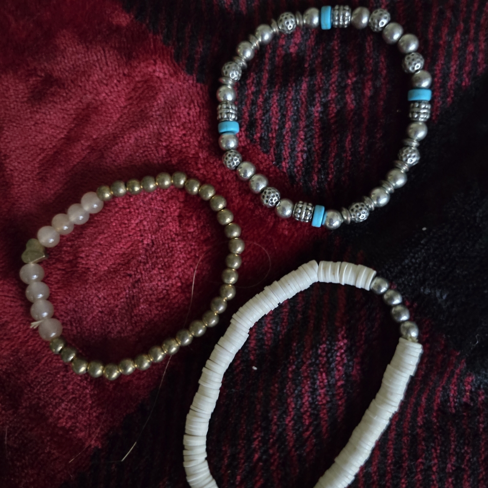 Elegant Beaded Bracelet Set - Gold, Silver, White